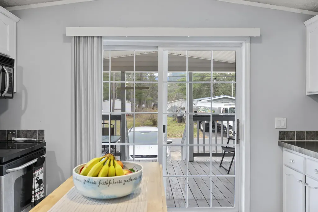 20 Tufton Street Brunswick ME 04011