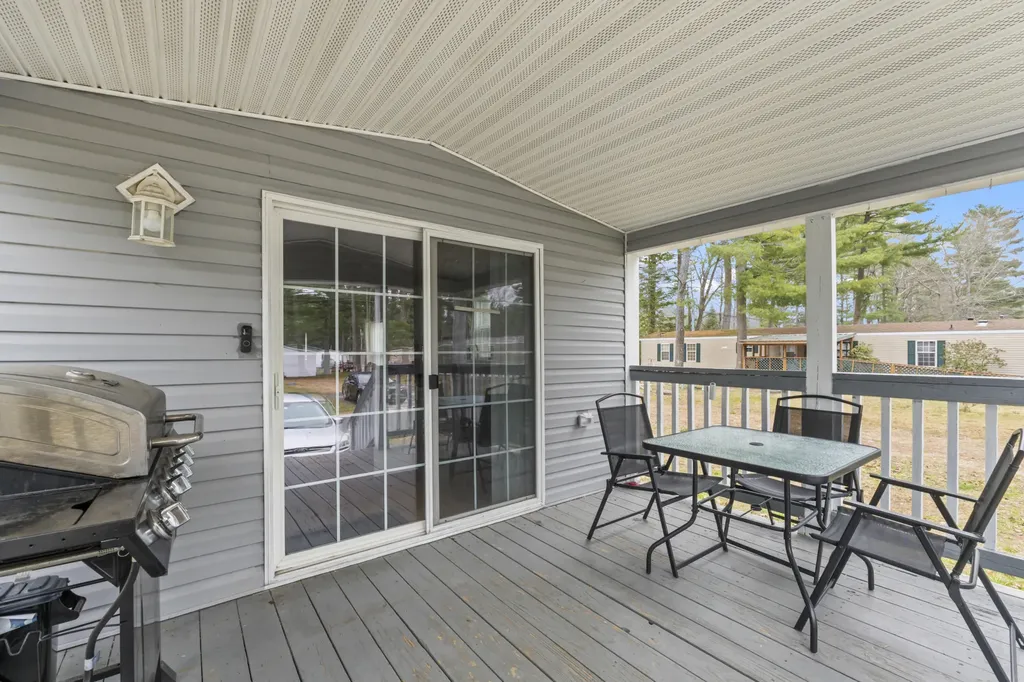 20 Tufton Street Brunswick ME 04011