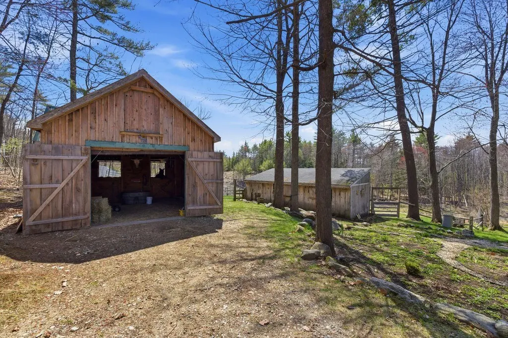 122 Thyngs Mill Road Waterboro ME 04061