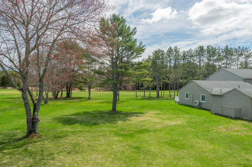 12 Fairway Drive Brunswick ME 04011