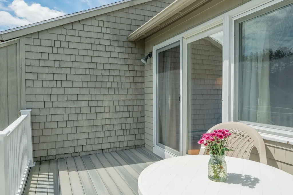 12 Fairway Drive Brunswick ME 04011