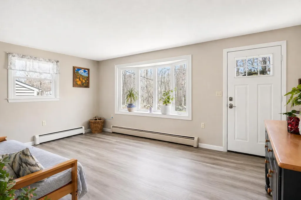 174 Mckenney Road Saco ME 04072