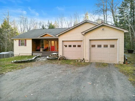 67 Sunflower Lane Sidney ME 04330