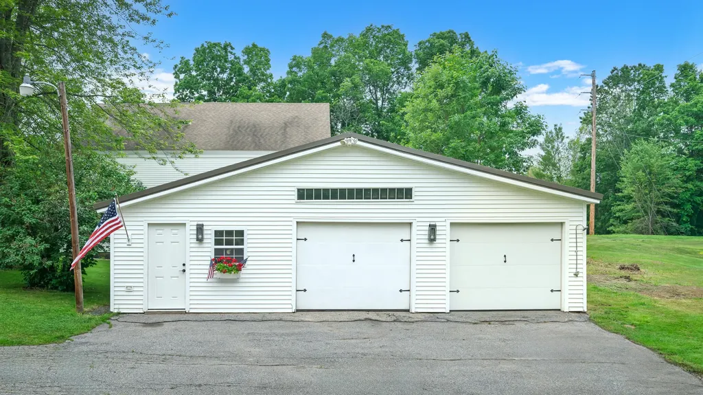 237 River Road Hollis ME 04042