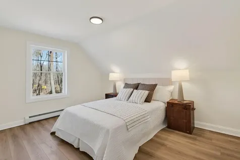 9 Shepherd Lane Windham ME 04062