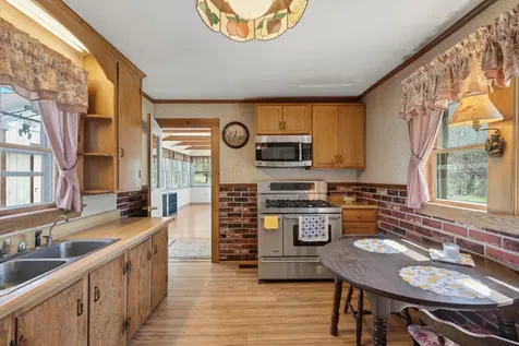 133 Gardiner Road Wiscasset ME 04578