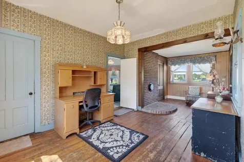 133 Gardiner Road Wiscasset ME 04578