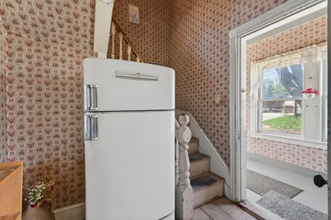 133 Gardiner Road Wiscasset ME 04578