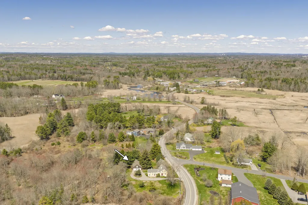 68 Payne Road Scarborough ME 04074