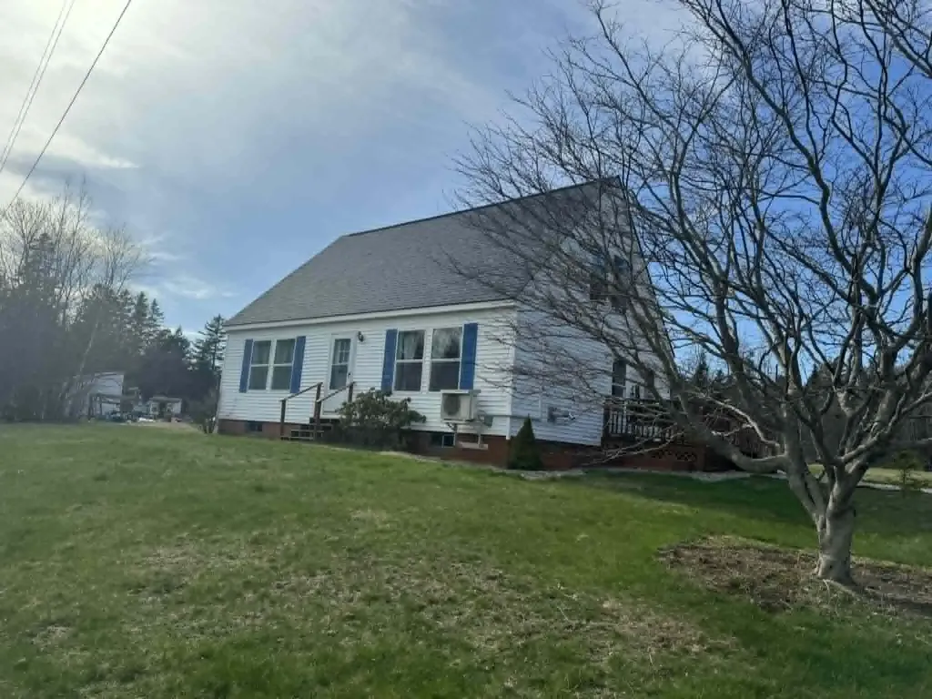20 Damon Road Stockton Springs ME 04981