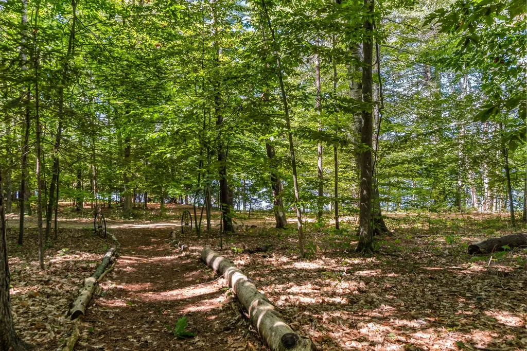 75 Menatoma Camp Road Readfield ME 04355