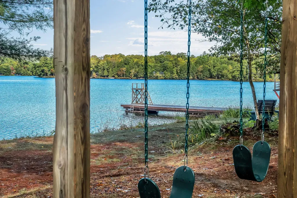 75 Menatoma Camp Road Readfield ME 04355