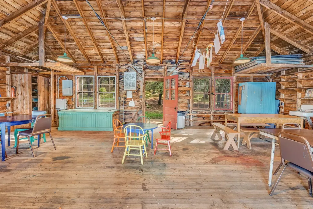 75 Menatoma Camp Road Readfield ME 04355