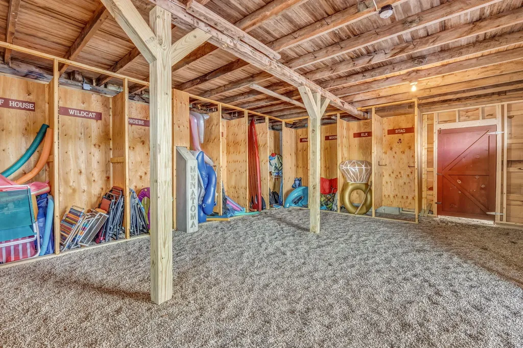 75 Menatoma Camp Road Readfield ME 04355