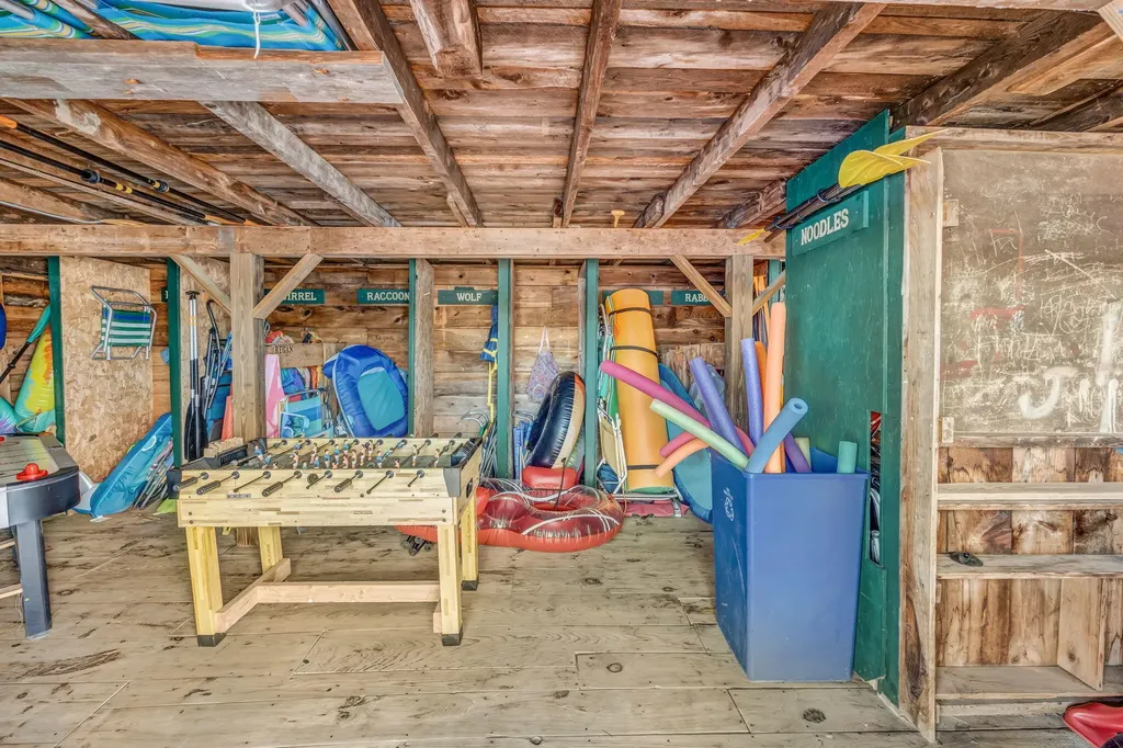 75 Menatoma Camp Road Readfield ME 04355