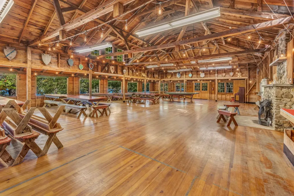 75 Menatoma Camp Road Readfield ME 04355
