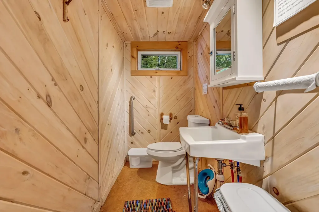 75 Menatoma Camp Road Readfield ME 04355