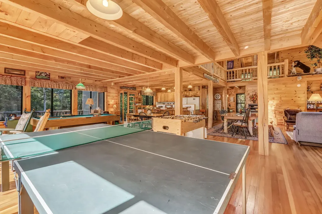 75 Menatoma Camp Road Readfield ME 04355