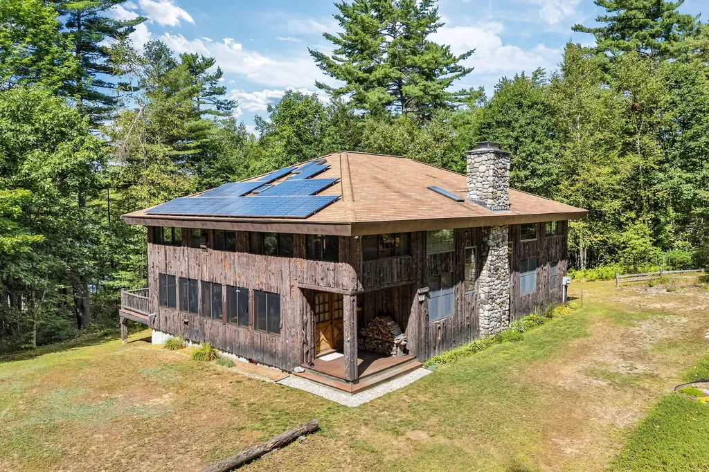 75 Menatoma Camp Road Readfield ME 04355