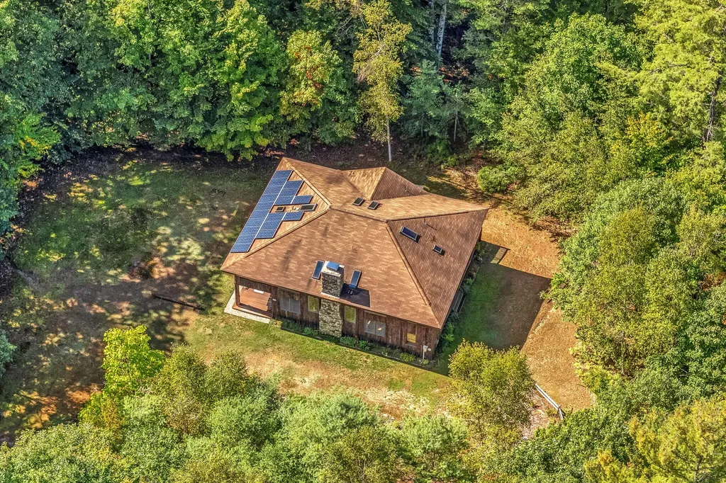 75 Menatoma Camp Road Readfield ME 04355