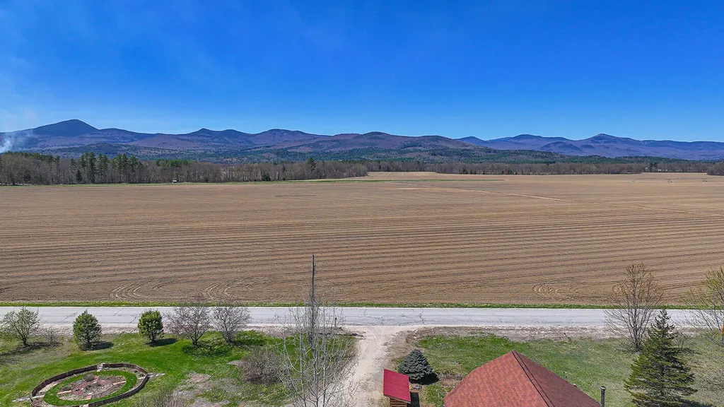 137 Mcneil Road Fryeburg ME 04037