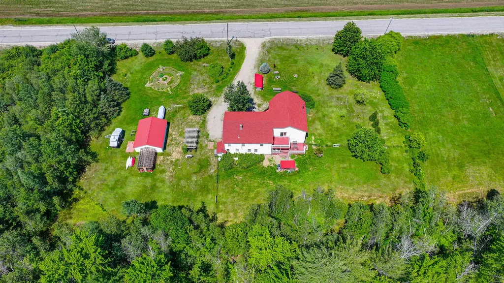 137 Mcneil Road Fryeburg ME 04037