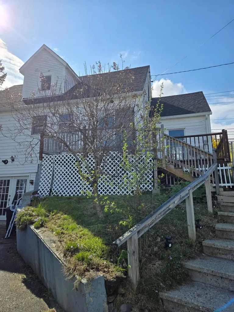 1249 State Street Veazie ME 04401