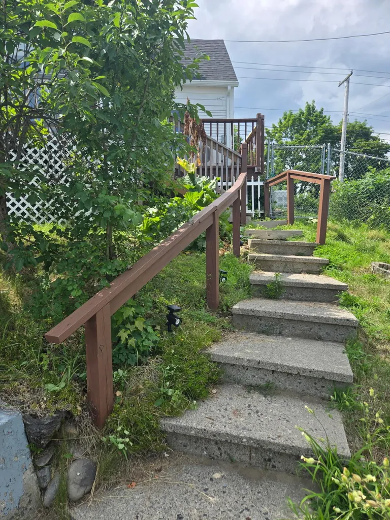 1249 State Street Veazie ME 04401