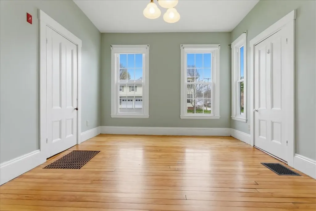 18 Cushman Street Augusta ME 04330