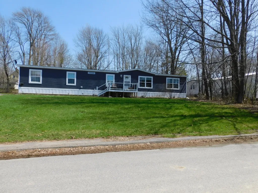 56 Monroe Street Calais ME 04619