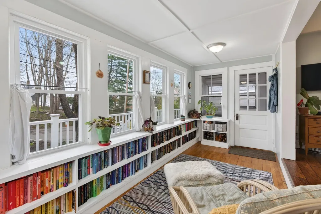 212 Middle Street Bath ME 04530