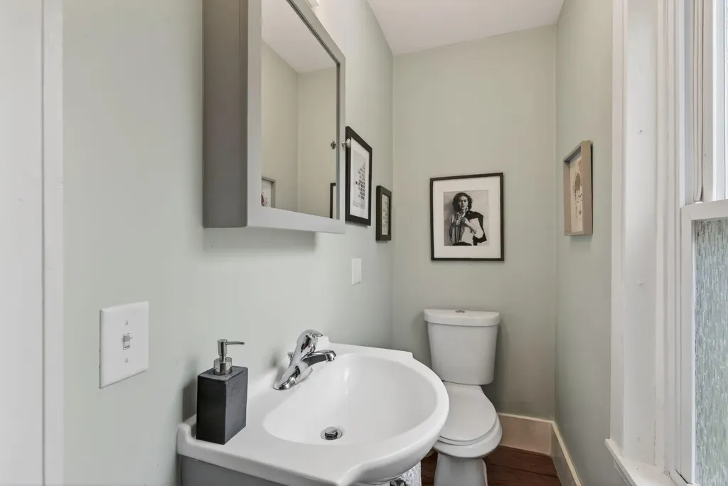 212 Middle Street Bath ME 04530
