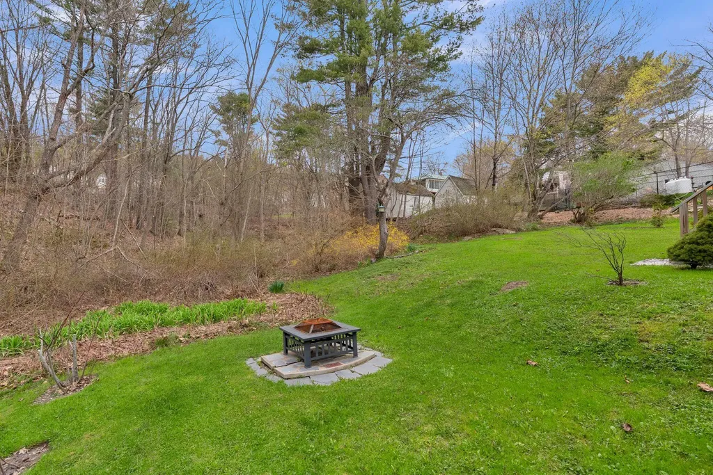 212 Middle Street Bath ME 04530