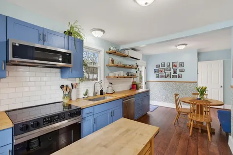 212 Middle Street Bath ME 04530