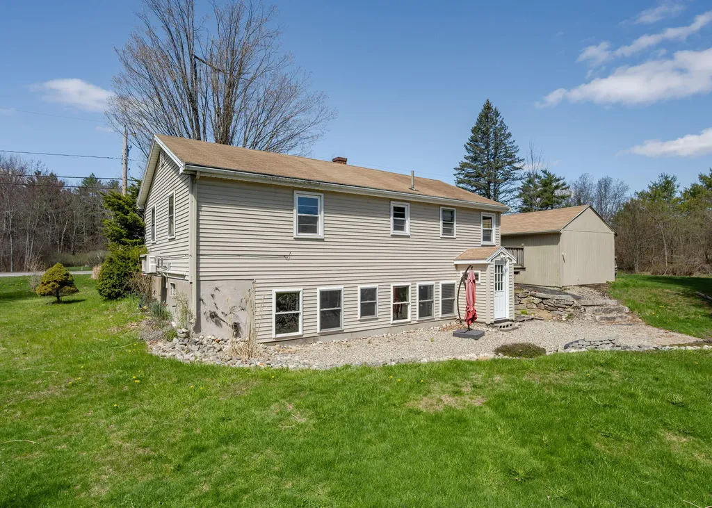 203 Gray Road Falmouth ME 04105