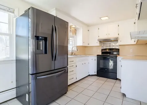 203 Gray Road Falmouth ME 04105