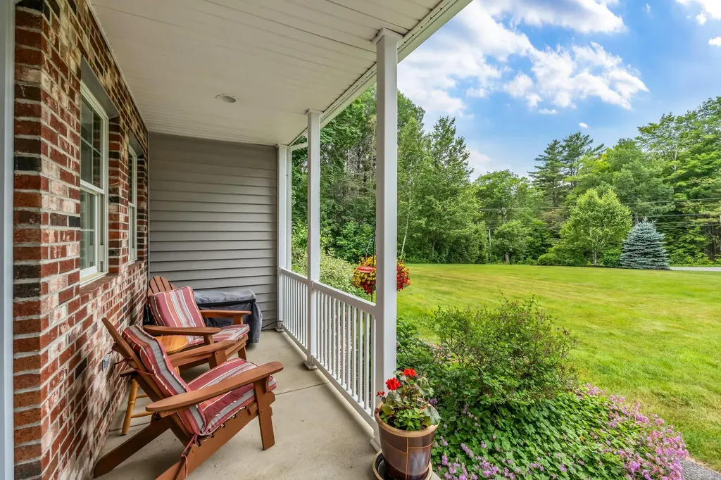 65 Monroe Road Hampden ME 04444