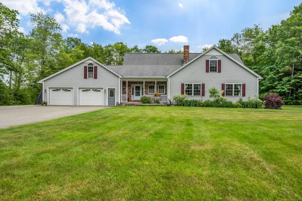 65 Monroe Road Hampden ME 04444