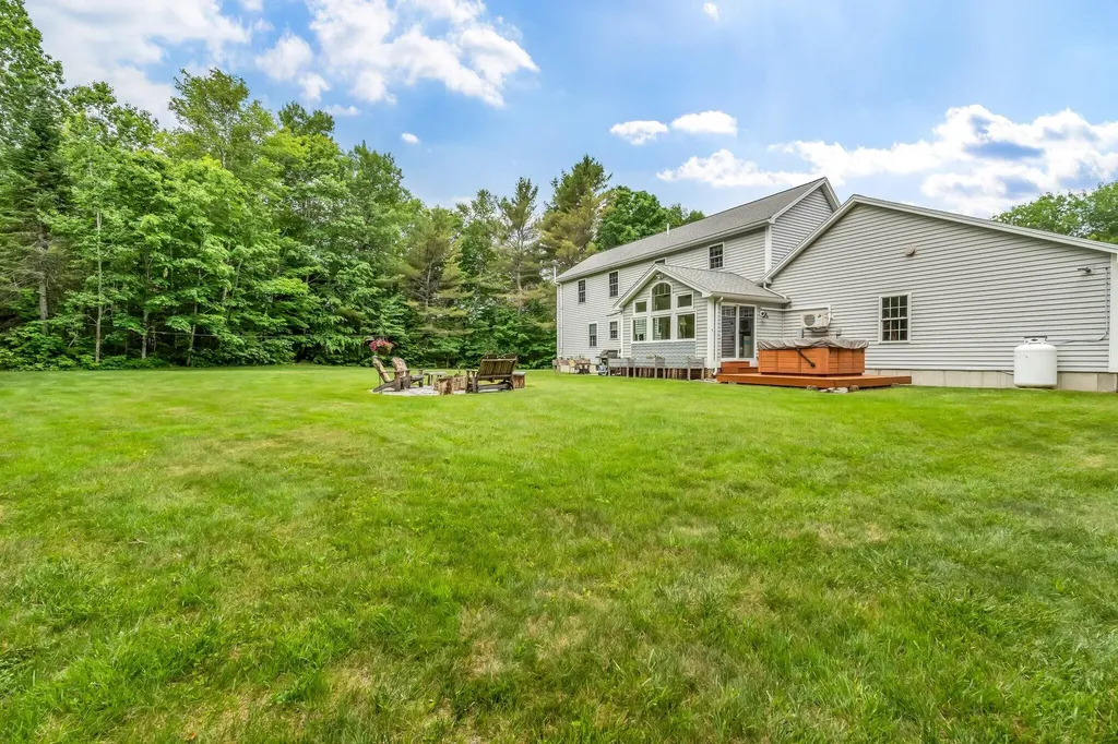 65 Monroe Road Hampden ME 04444