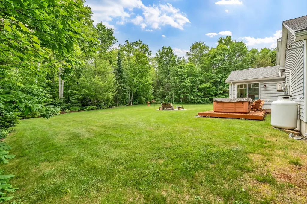 65 Monroe Road Hampden ME 04444