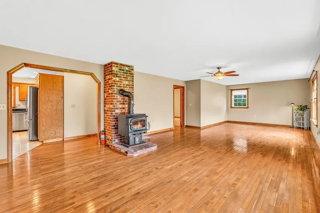 65 Monroe Road Hampden ME 04444