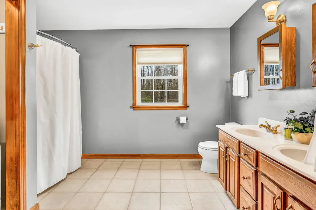 65 Monroe Road Hampden ME 04444