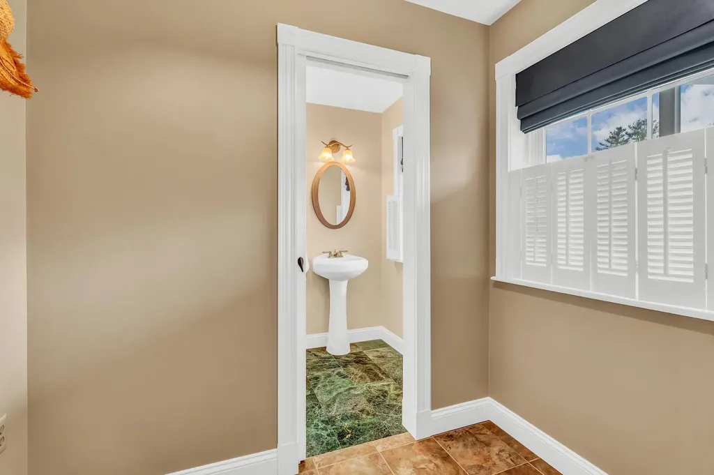 65 Monroe Road Hampden ME 04444