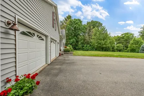 65 Monroe Road Hampden ME 04444