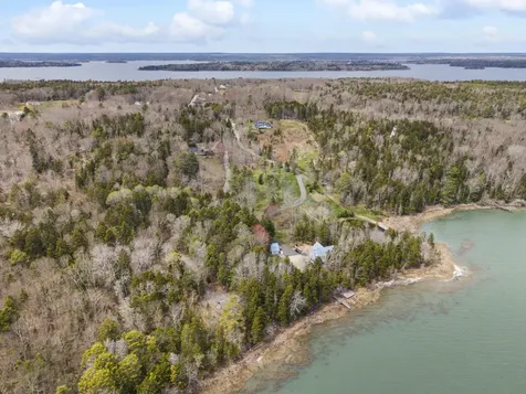 8-92-1 Derek Way Harpswell ME 04079