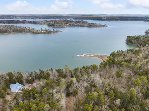 8-92-1 Derek Way Harpswell ME 04079