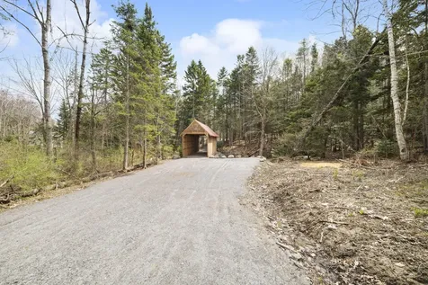 8-92-1 Derek Way Harpswell ME 04079