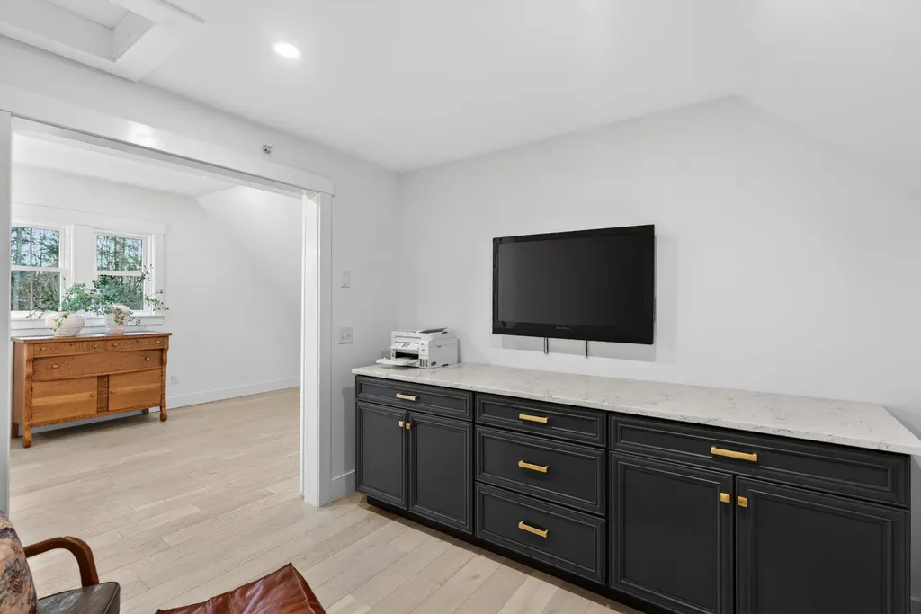 32 Spiller Road Gorham ME 04038