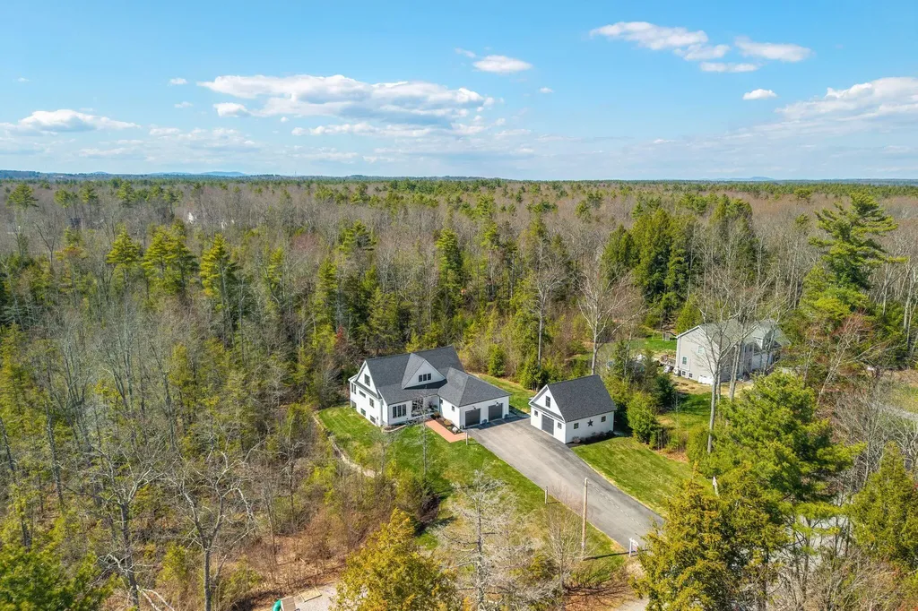 32 Spiller Road Gorham ME 04038