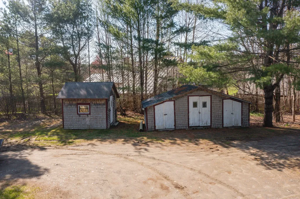 562 Main Street Rockport ME 04856